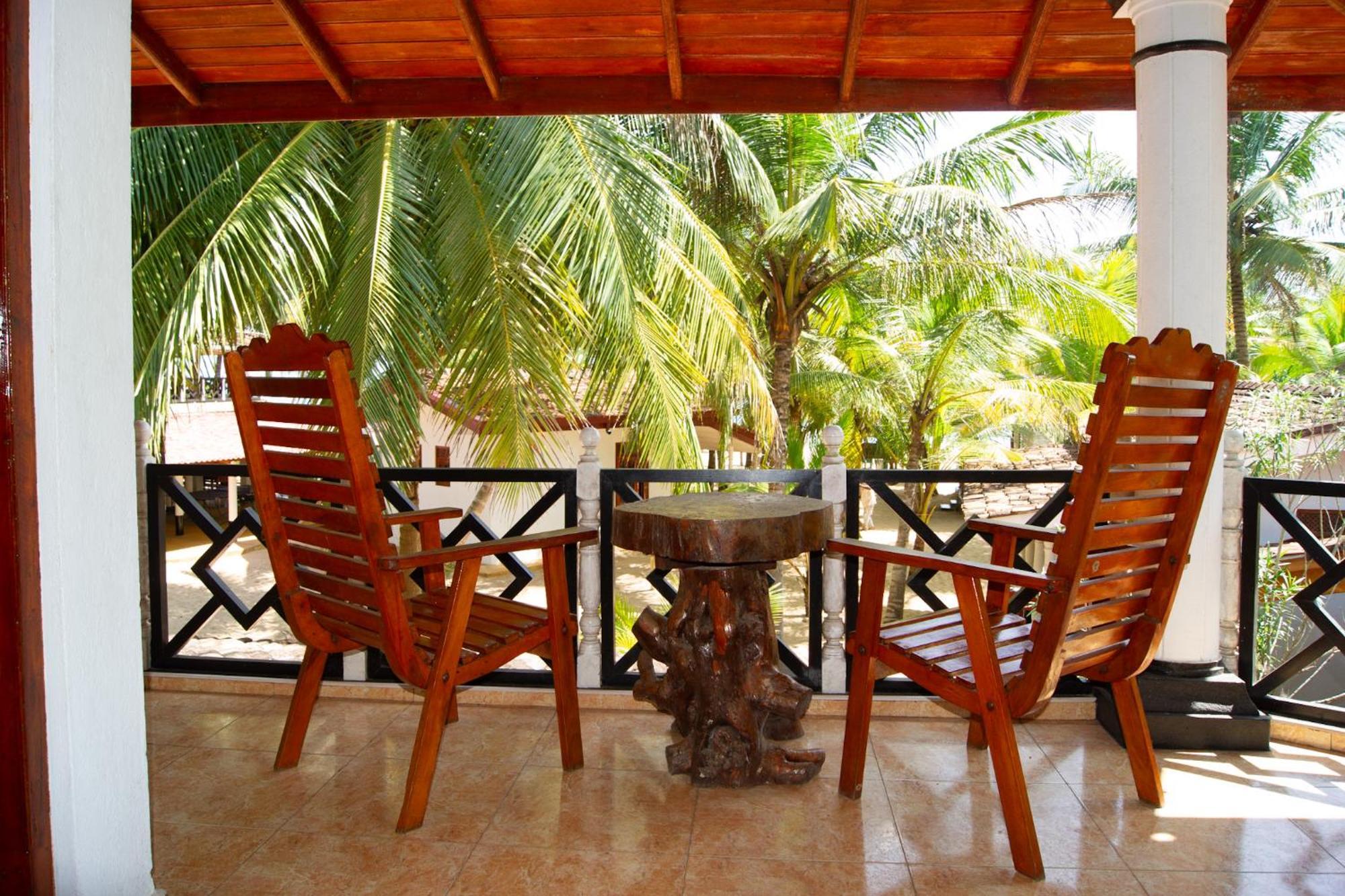 Ibisbird Beach Bungalows, Sport, Spa And Restaurant Tangalle Exterior photo