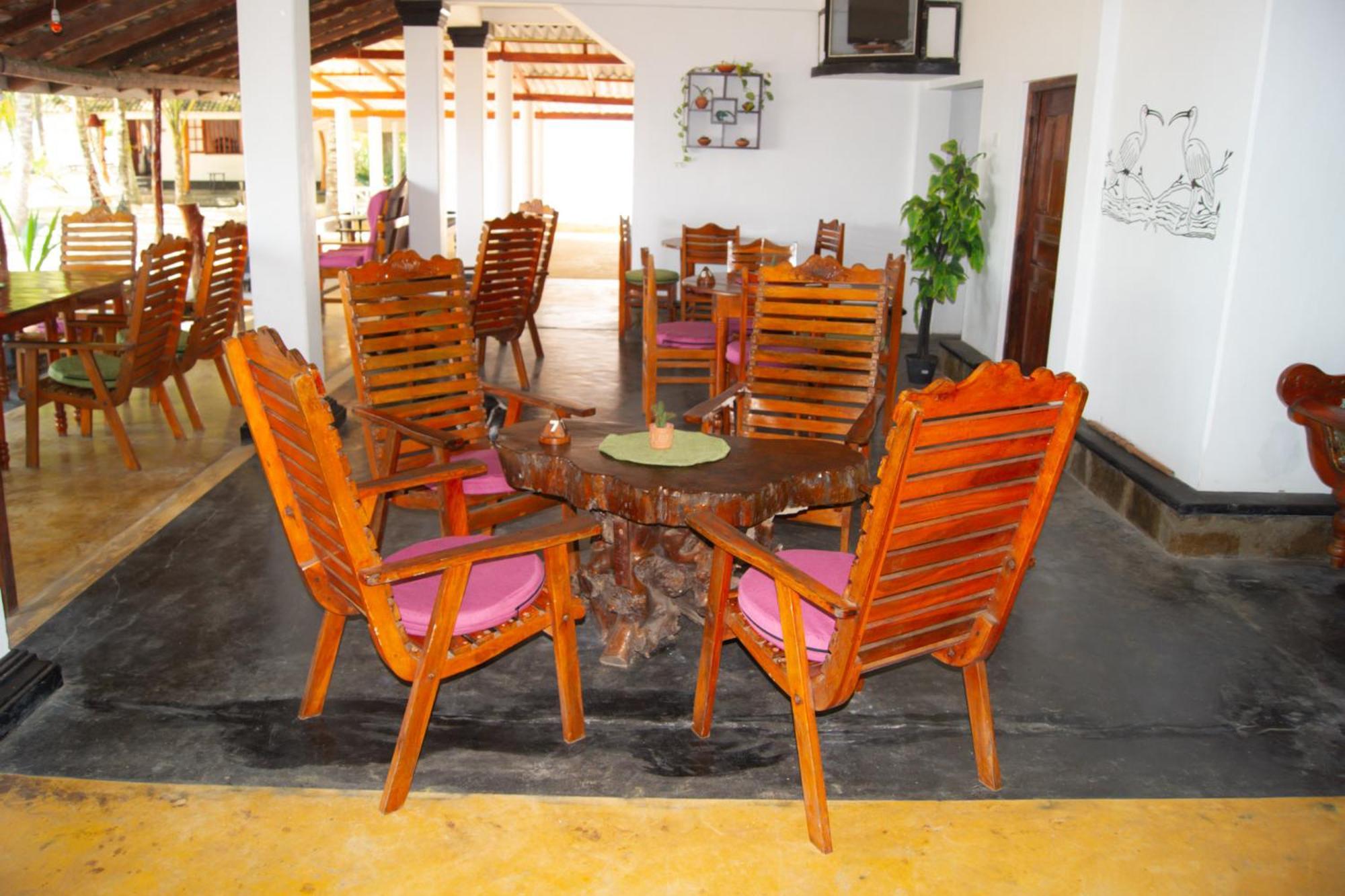 Ibisbird Beach Bungalows, Sport, Spa And Restaurant Tangalle Exterior photo