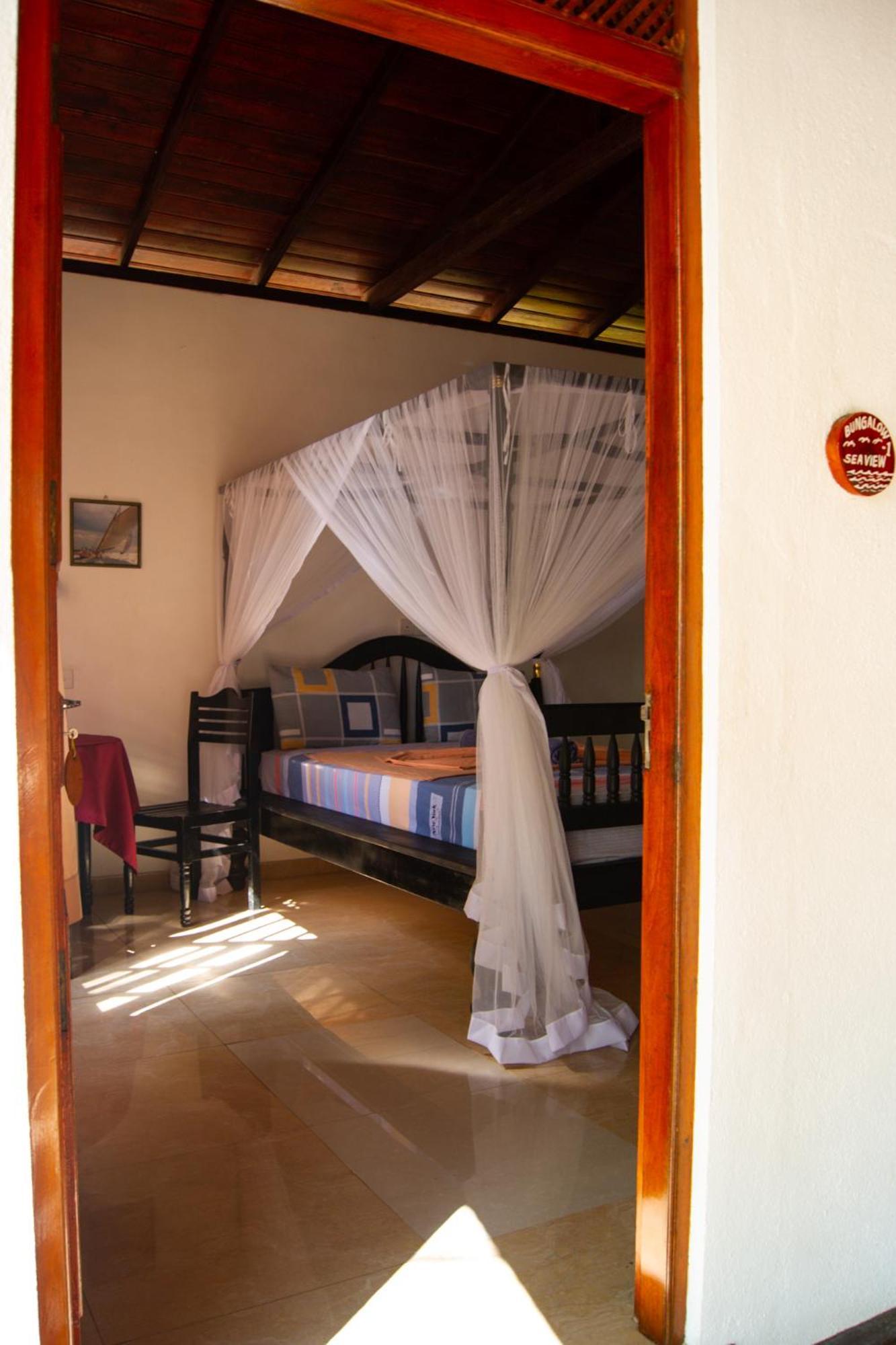 Ibisbird Beach Bungalows, Sport, Spa And Restaurant Tangalle Exterior photo