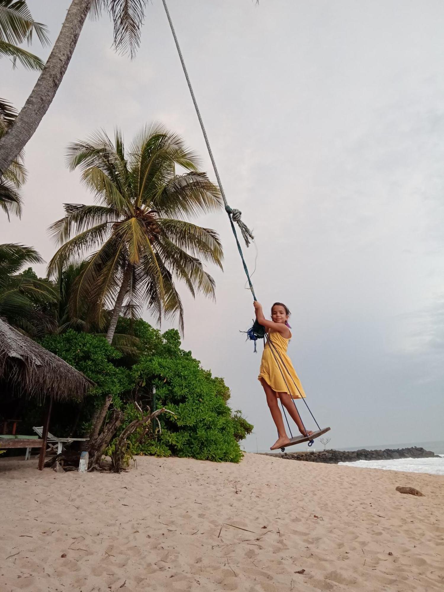 Ibisbird Beach Bungalows, Sport, Spa And Restaurant Tangalle Exterior photo